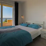 Traumhaftes Nur 100 Meter Zum Mit Herrlichem Meerblick, Sauna, Whirlpool