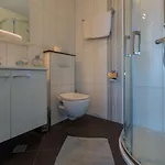 Appartement Traumhaftes Nur 100 Meter Zum Mit Herrlichem Meerblick, Sauna, Whirlpool