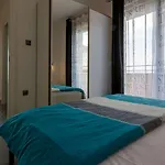Traumhaftes Nur 100 Meter Zum Mit Herrlichem Meerblick, Sauna, Whirlpool