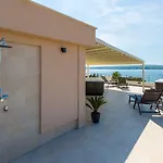 Traumhaftes Nur 100 Meter Zum Mit Herrlichem Meerblick, Sauna, Whirlpool Appartement *
