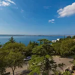 Traumhaftes Nur 100 Meter Zum Mit Herrlichem Meerblick, Sauna, Whirlpool Appartement *