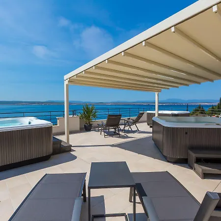Traumhaftes Nur 100 Meter Zum Mit Herrlichem Meerblick, Sauna, Whirlpool Apartment Dramalj