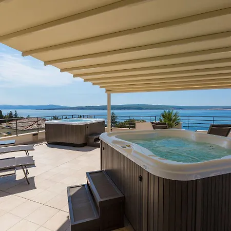 Traumhaftes Nur 100 Meter Zum Mit Herrlichem Meerblick, Sauna, Whirlpool *