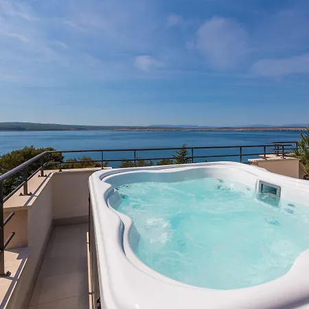 Apartment Traumhaftes Nur 100 Meter Zum Mit Herrlichem Meerblick, Sauna, Whirlpool