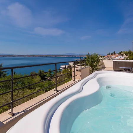 Traumhaftes Nur 100 Meter Zum Mit Herrlichem Meerblick, Sauna, Whirlpool Apartment