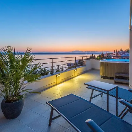 Apartment Traumhaftes Nur 100 Meter Zum Mit Herrlichem Meerblick, Sauna, Whirlpool *
