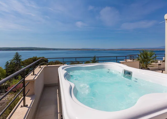 Apartment Traumhaftes Nur 100 Meter Zum Mit Herrlichem Meerblick, Sauna, Whirlpool