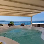Traumhaftes Nur 100 Meter Zum Mit Herrlichem Meerblick, Sauna, Whirlpool Apartament Dramalj